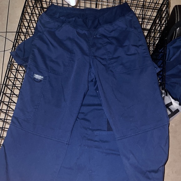 Two pairs of small Cherokee scrubs (2 tops and 2 bottoms) - Picture 2 of 2